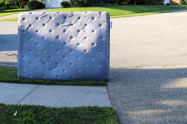 Mattress Removal Service in Nampa